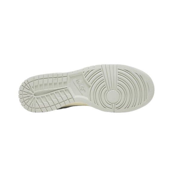 Nike Dunk Low SE \'Gone Fishing\' Mens Shoes Photon Dust/Light Silver DV7210 001 main image 4